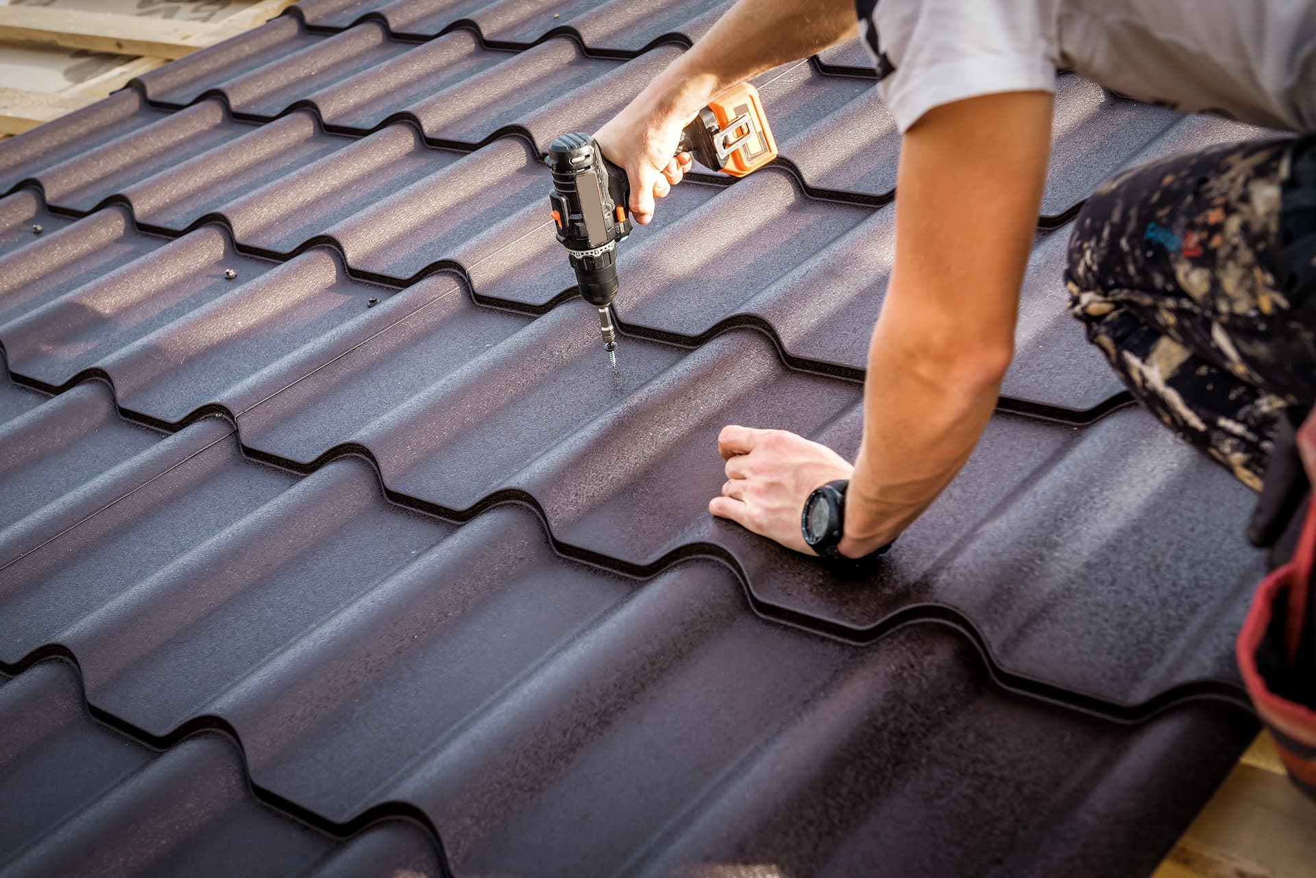 roofer working on a project